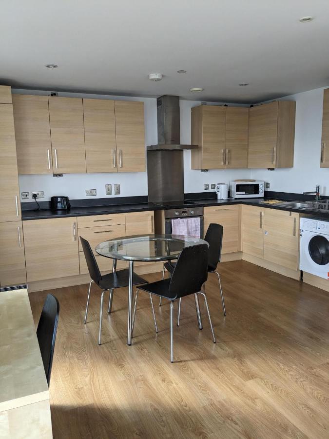 Apartmán 2 Bed 2 Baths Apt In Stratford Londýn Exteriér fotografie